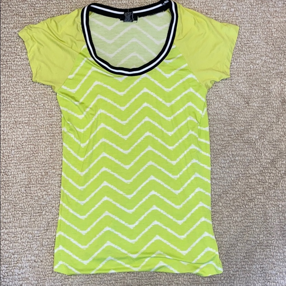 S Rue 21 Tee
